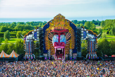 Mysteryland 2015 @ Haarlemmermeer, picture 33, photographed by Tom Van Tongerloo - FrontView Magazine