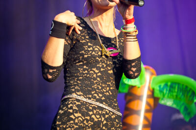 Slongs Dievanongs @ Marktrock Poperinge, foto 10, foto's door Devid Camerlynck - FrontView Magazine
