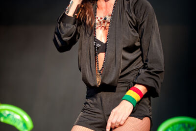 Slongs Dievanongs @ Marktrock Poperinge, foto 29, foto's door Devid Camerlynck - FrontView Magazine