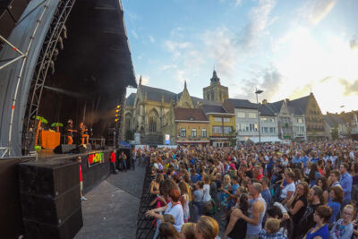 Slongs Dievanongs @ Marktrock Poperinge, foto 60, foto's door Devid Camerlynck - FrontView Magazine