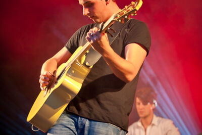 Nielson @ Marktrock Poperinge, picture 25, photographed by Devid Camerlynck - FrontView Magazine