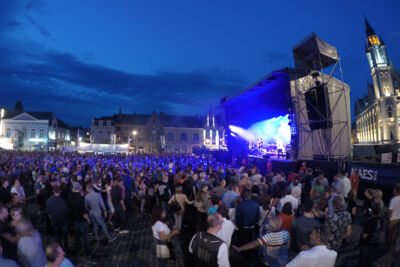 Nielson @ Marktrock Poperinge, picture 48, photographed by Devid Camerlynck - FrontView Magazine