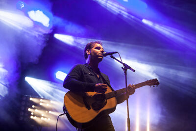 Yevgueni @ Maanrock 2015, foto 11, foto's door Frank Lambrechts - FrontView Magazine
