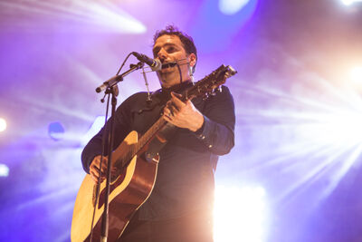 Yevgueni @ Maanrock 2015, foto 15, foto's door Frank Lambrechts - FrontView Magazine