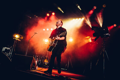 Gavin James @ Crammerock 2015, picture 4, photographed by Elke Briers - FrontView Magazine