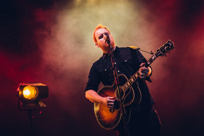Gavin James @ Crammerock 2015, picture 5, photographed by Elke Briers - FrontView Magazine
