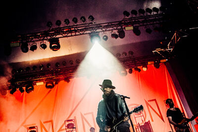 Kensington @ Crammerock 2015, foto 4, foto's door Elke Briers - FrontView Magazine