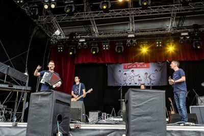 Pechvogels of Gelukzakken @ Villa Pace 2015, picture 17, photographed by FrontView Magazine
