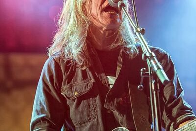 The Scabs @ Villa Pace 2015, picture 53, photographed by Edwin Houdevelt - FrontView Magazine