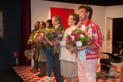 Première "De schaar erin" EWT Theater, foto 23, foto's door Goele Bormans - FrontView Magazine