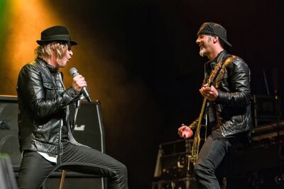 Gotthard @ OlensFest 2015, foto 1, foto's door Edwin Houdevelt - FrontView Magazine