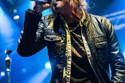 Gotthard @ OlensFest 2015, foto 4, foto's door Edwin Houdevelt - FrontView Magazine