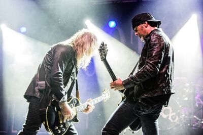 Gotthard @ OlensFest 2015, foto 15, foto's door Edwin Houdevelt - FrontView Magazine
