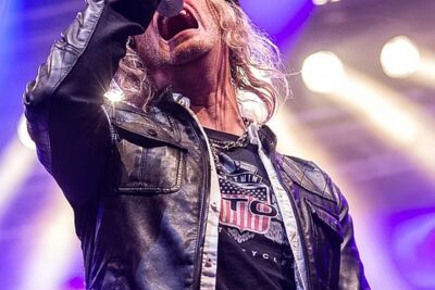 Gotthard @ OlensFest 2015, foto 16, foto's door Edwin Houdevelt - FrontView Magazine