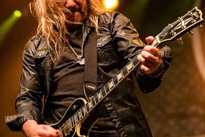 Gotthard @ OlensFest 2015, foto 27, foto's door Edwin Houdevelt - FrontView Magazine