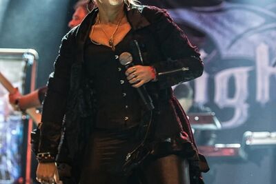 Nightqueen @ OlensFest 2015, picture 17, photographed by Edwin Houdevelt - FrontView Magazine