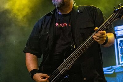Refuge @ OlensFest 2015, picture 2, photographed by Edwin Houdevelt - FrontView Magazine