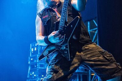 Refuge @ OlensFest 2015, picture 16, photographed by Edwin Houdevelt - FrontView Magazine