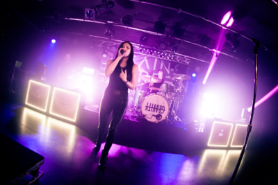 Against The Current @ Trix, foto 15, foto's door Dorien Goetschalckx - FrontView Magazine