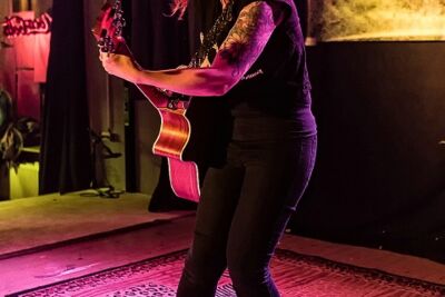 Anneke Van Giersbergen @ De Verlichte Geest, picture 10, photographed by Edwin Houdevelt - FrontView Magazine