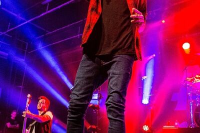 Asking Alexandria @ Trix, picture 7, photographed by Edwin Houdevelt - FrontView Magazine
