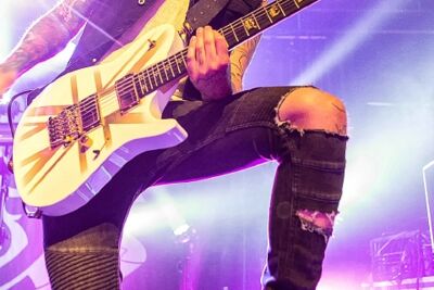 Asking Alexandria @ Trix, picture 11, photographed by Edwin Houdevelt - FrontView Magazine
