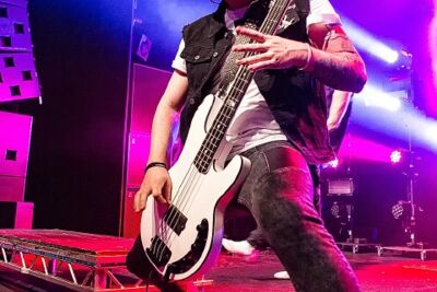 Asking Alexandria @ Trix, picture 14, photographed by Edwin Houdevelt - FrontView Magazine