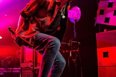Asking Alexandria @ Trix, picture 16, photographed by Edwin Houdevelt - FrontView Magazine