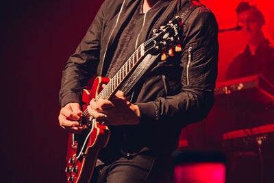 Måns Zelmerlöw @ Het Depot, picture 5, photographed by Elke Briers - FrontView Magazine