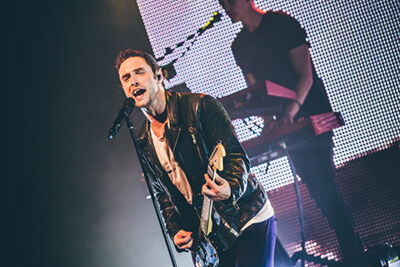 Måns Zelmerlöw @ Het Depot, picture 20, photographed by Elke Briers - FrontView Magazine