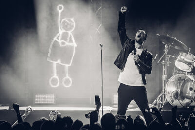 Måns Zelmerlöw @ Het Depot, picture 27, photographed by Elke Briers - FrontView Magazine