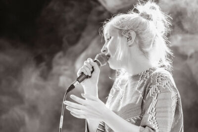 Alice On The Roof @ Decibelz, picture 28, photographed by FrontView Magazine
