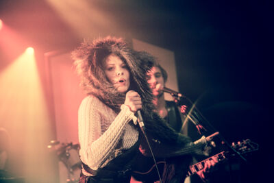 Kovacs @ Ancienne Belgique Club, picture 11, photographed by Geert Pieters - FrontView Magazine