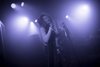 Kovacs @ Ancienne Belgique Club, picture 17, photographed by Geert Pieters - FrontView Magazine