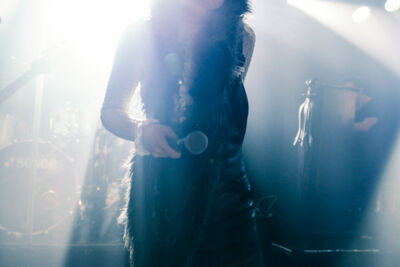 Kovacs @ Ancienne Belgique Club, picture 38, photographed by Geert Pieters - FrontView Magazine