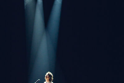 An Evening with Jett Rebel @ Chassé Theater, picture 10, photographed by Elke Briers - FrontView Magazine