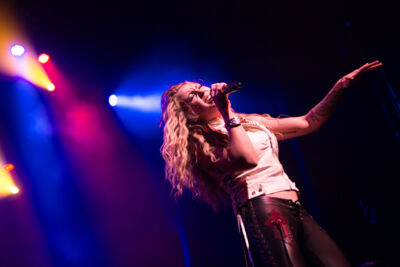 Kobra And The Lotus @ 013, picture 4, photographed by Dorien Goetschalckx - FrontView Magazine