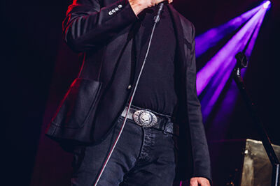 Rob De Nijs - Groots @ Lotto Arena, picture 5, photographed by Elke Briers - FrontView Magazine