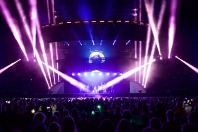 violetta Live @ Antwerpen Sportpaleis, picture 3, photographed by Bart Baevegems - FrontView Magazine