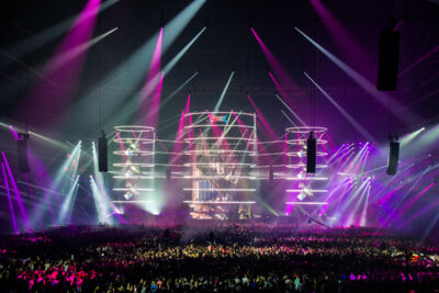 Amsterdam Music Festival 2015 @ Amsterdam Arena, picture 2, photographed by Tom Van Tongerloo - FrontView Magazine
