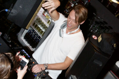 Regi Albumlancering @ Boutique Tomorrowland Antwerpen, picture 22, photographed by Bart Baevegems - FrontView Magazine