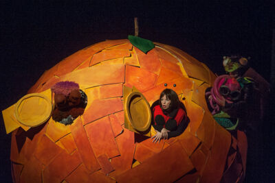 De Reuzenperzik Uitgezonderd Theater!, foto 30, foto's door Goele Bormans - FrontView Magazine