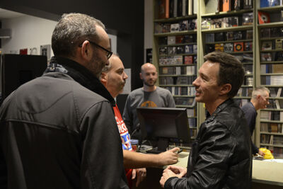 (Her)opening Bilbo Records Leuven @ Bilbo, picture 9, photographed by Bart Scholliers - FrontView Magazine