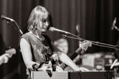 Arquette's @ Dommelhof - Zwarte doos, picture 2, photographed by Johan Luykx - FrontView Magazine