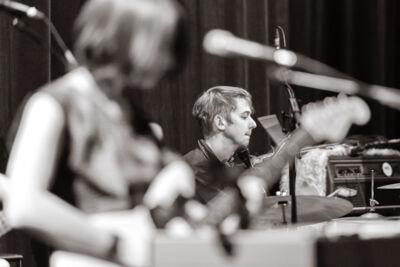 Arquette's @ Dommelhof - Zwarte doos, picture 3, photographed by Johan Luykx - FrontView Magazine