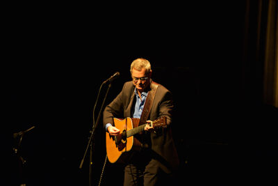 Bart Herman Solo @ CC Merksem, picture 8, photographed by James Van Roosbroeck - FrontView Magazine
