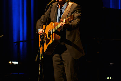 Bart Herman Solo @ CC Merksem, picture 14, photographed by James Van Roosbroeck - FrontView Magazine
