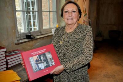 Boekvoorstelling Mariette Withages @ Kasteel van 's Gravenwezel, picture 2, photographed by Peter Minnebo - FrontView Magazine