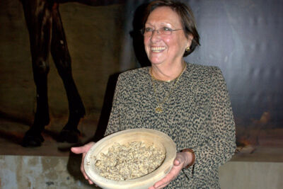 Boekvoorstelling Mariette Withages @ Kasteel van 's Gravenwezel, picture 9, photographed by Peter Minnebo - FrontView Magazine