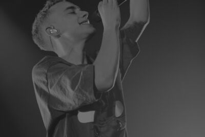 Years & Years @ Trix Antwerpen, picture 4, photographed by Pascal Liagre - FrontView Magazine